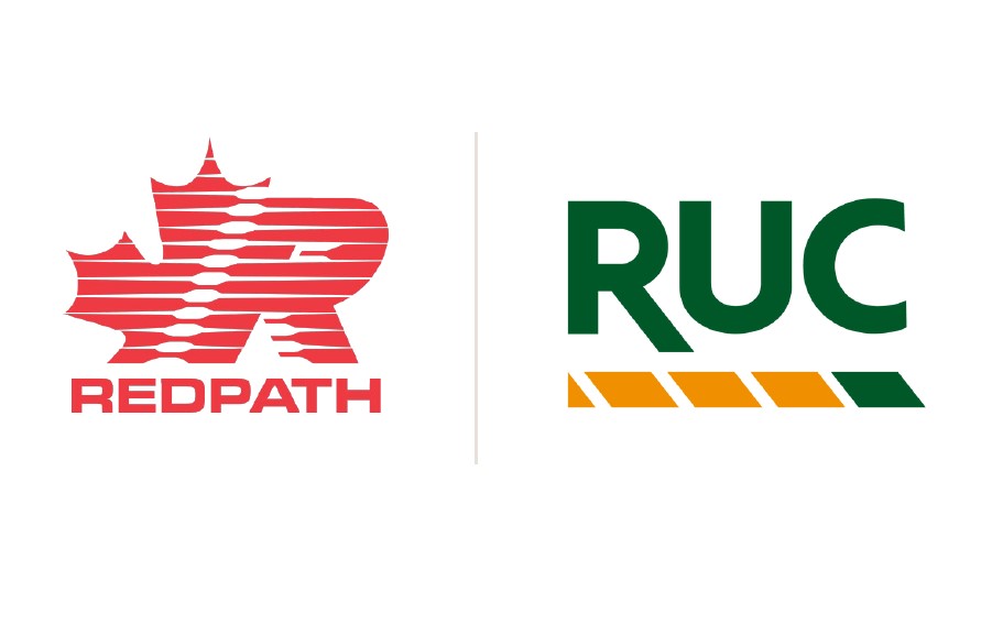 Le logo de Redpath à gauche et le logo de RUC à droite